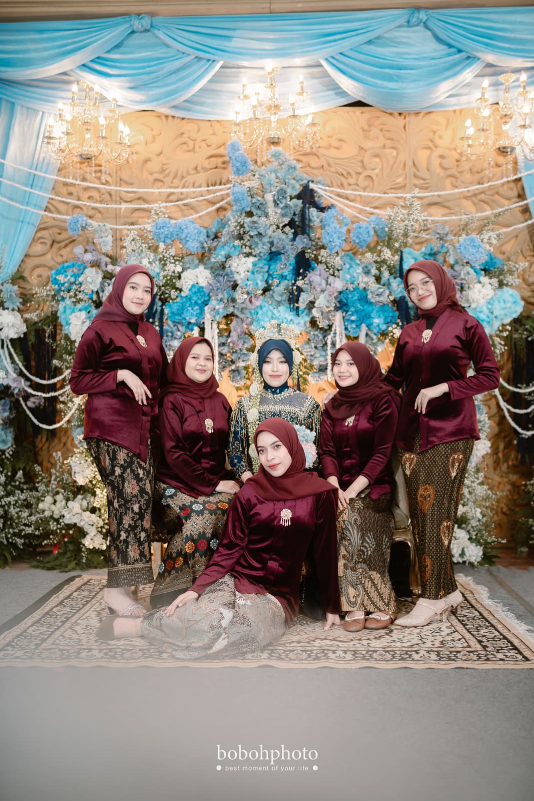 Ghina & Dirham: pengantin bersama bridesmaid