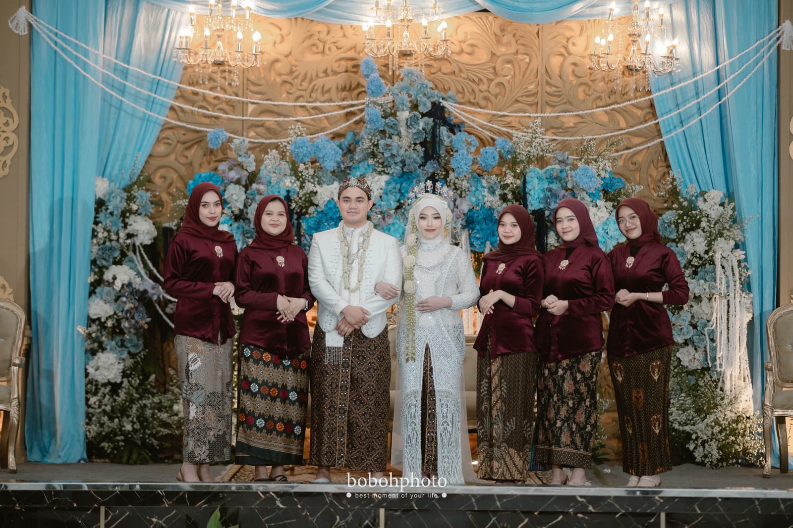 Ghina & Dirham: foto bersama keluarga